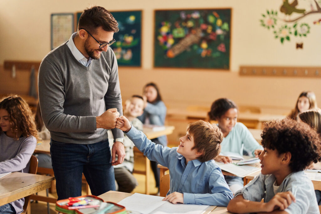 student-teacher-good-behavior-fist-bump